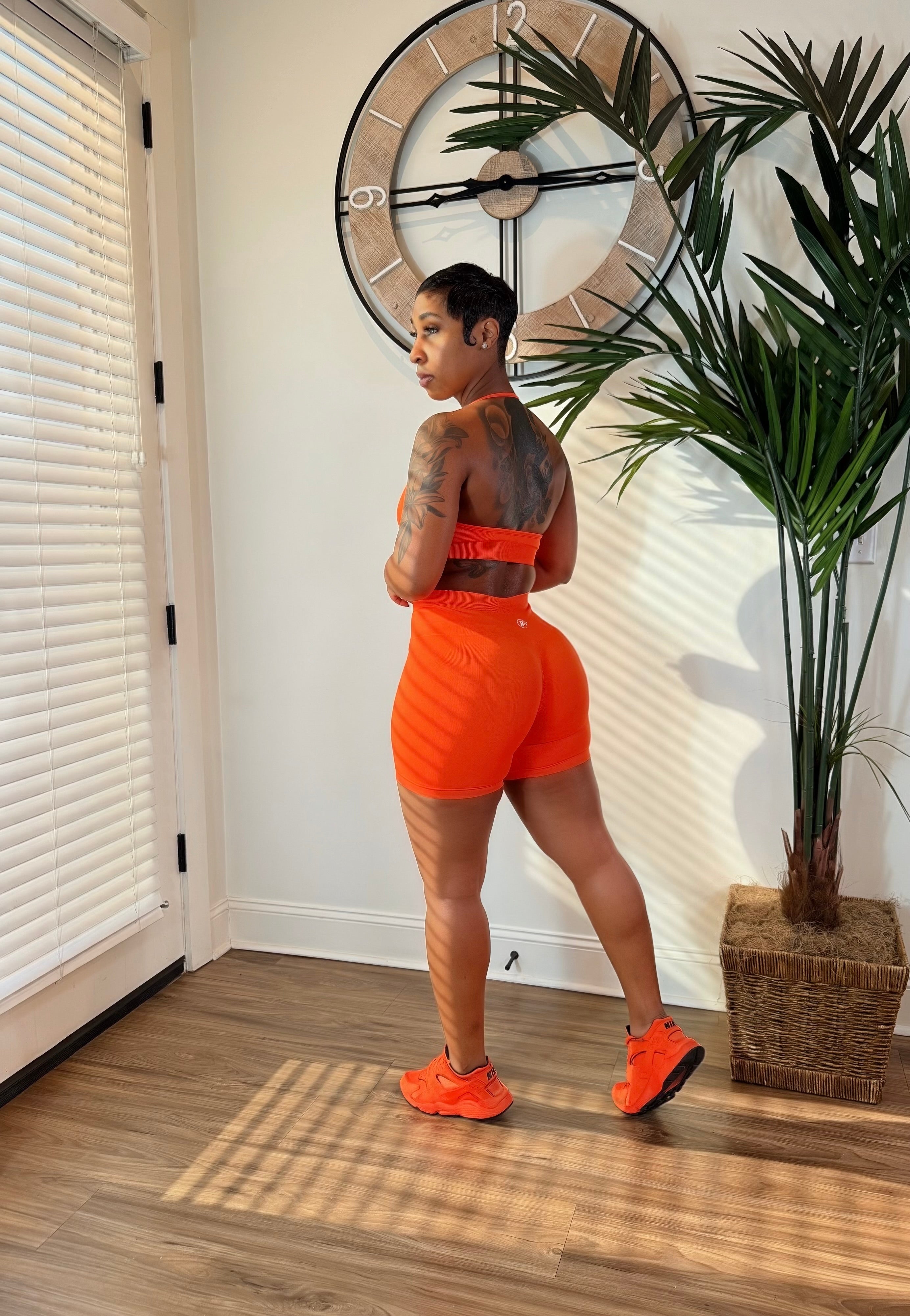 Essence Set - Bottom