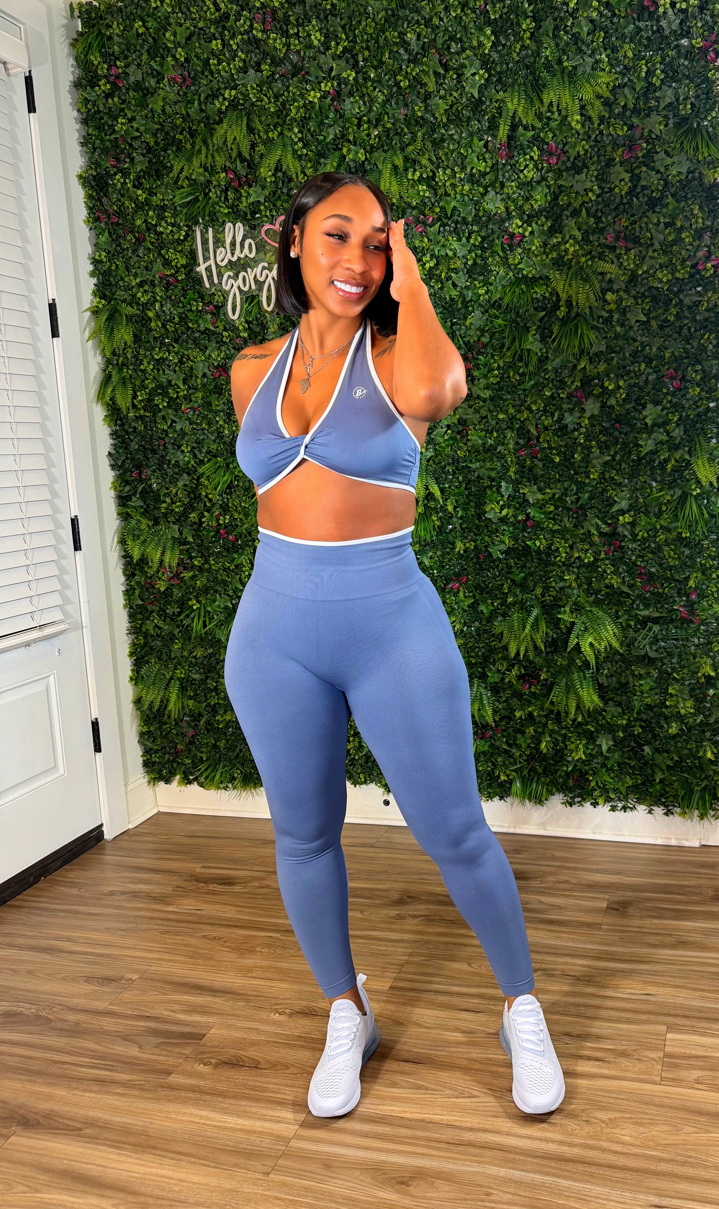 Pretty Pressure - Bottom