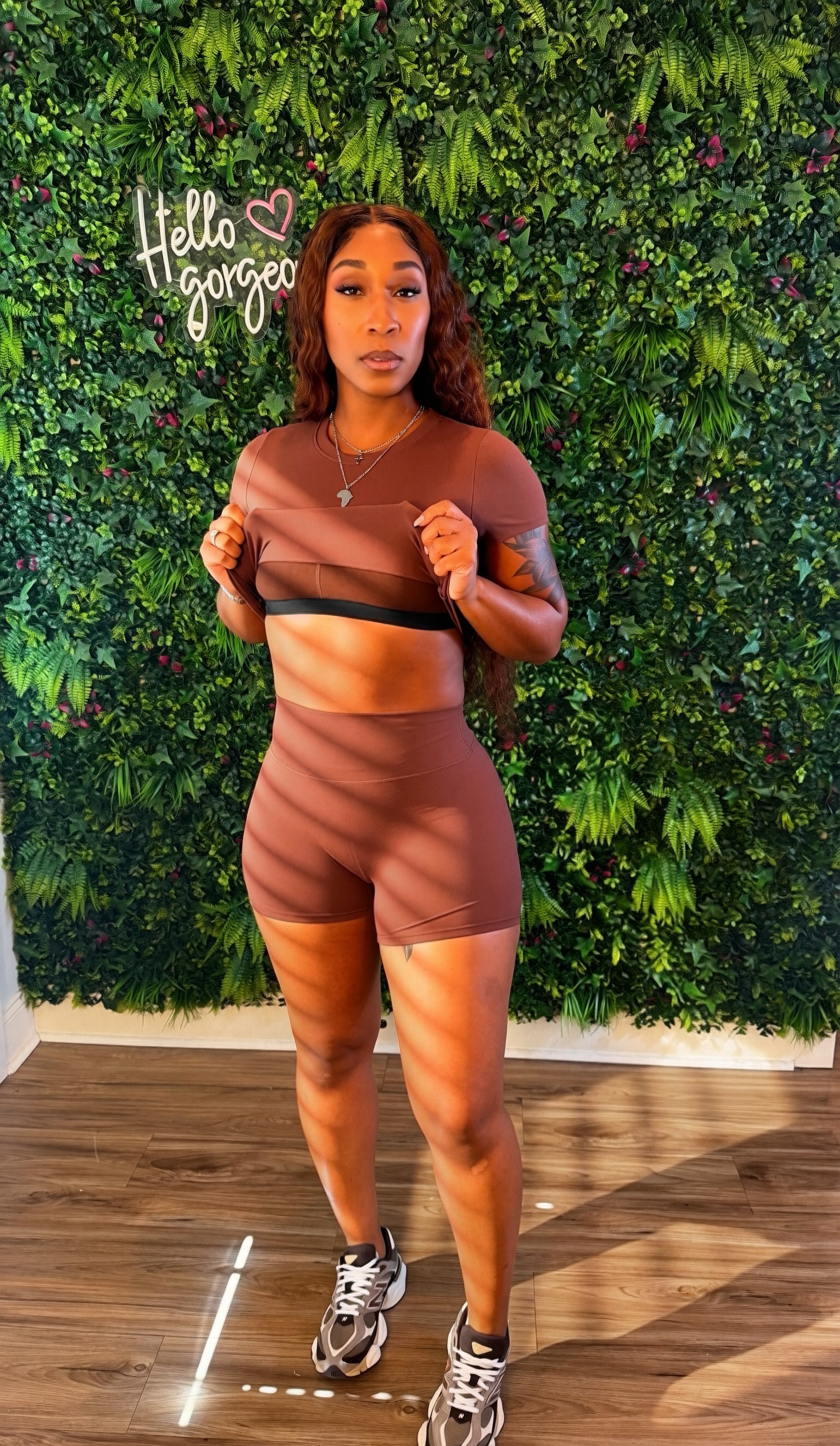 She Glows Crop Top